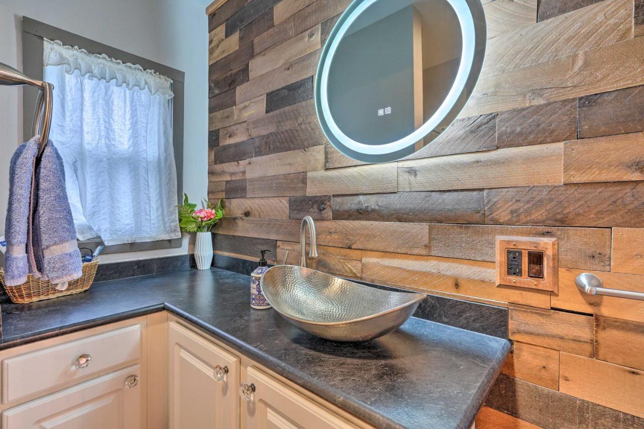 Pet-Friendly Loft Vacation Rental With Fire Pit! Bemus Point Exterior photo