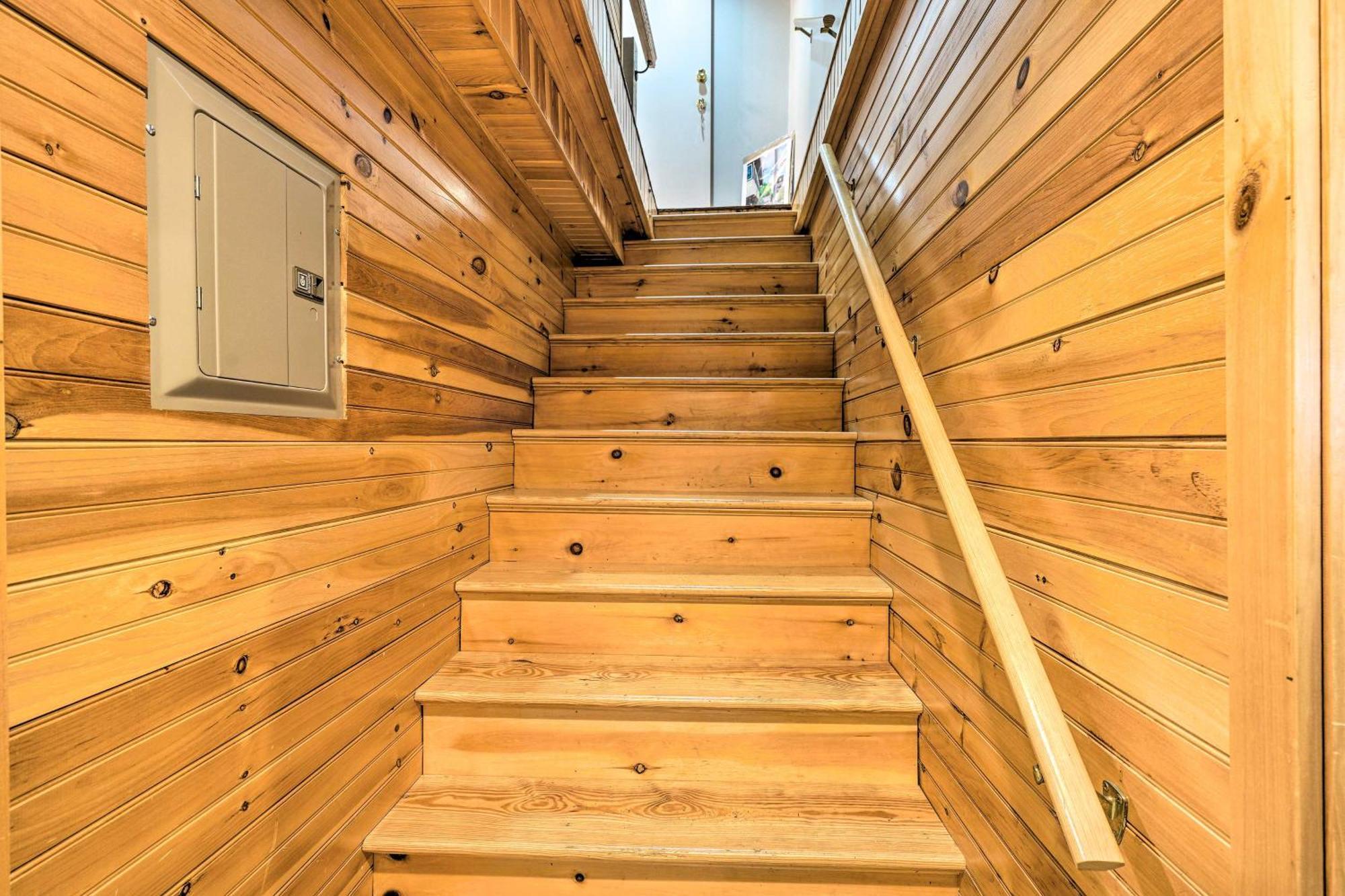 Pet-Friendly Loft Vacation Rental With Fire Pit! Bemus Point Exterior photo