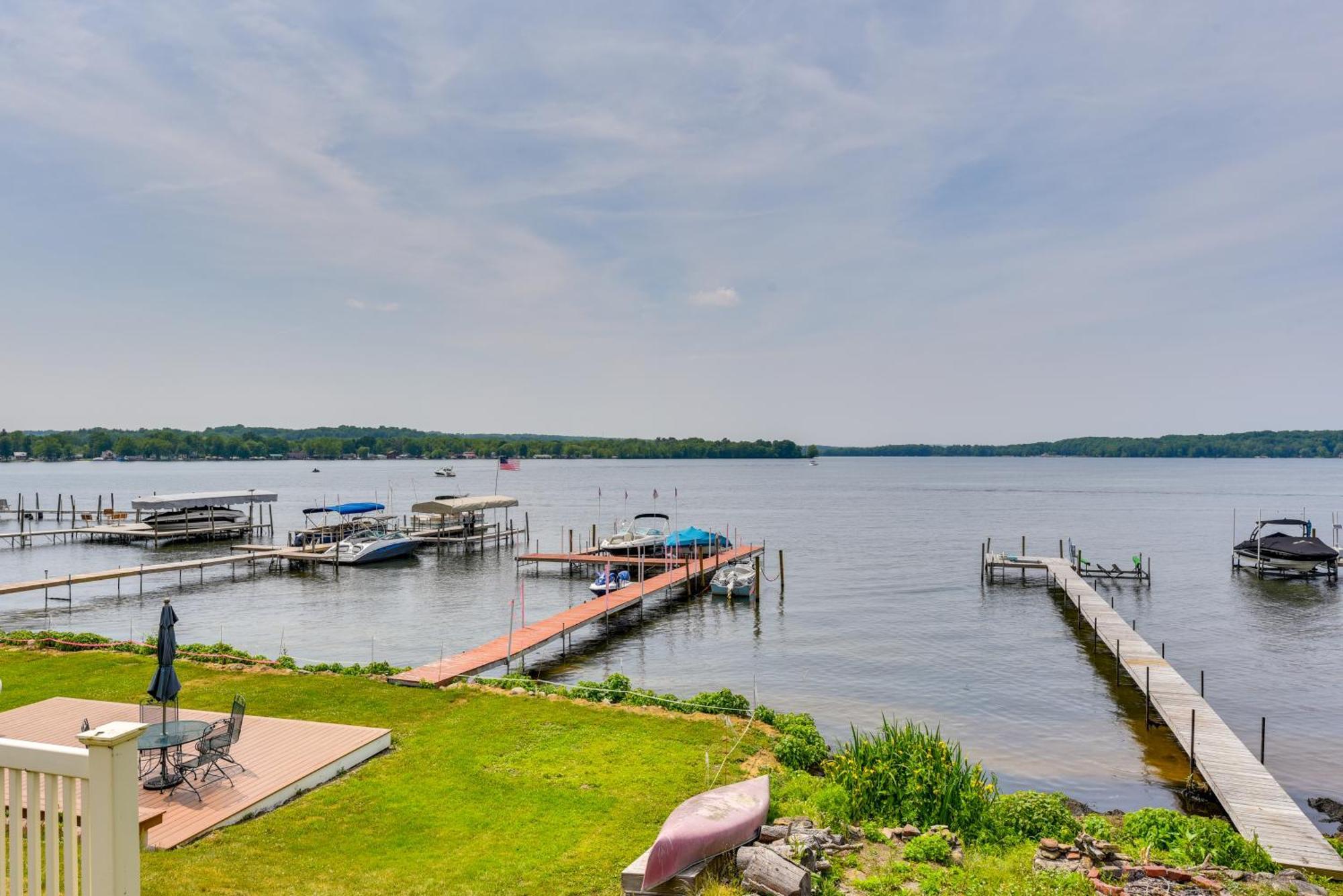 Pet-Friendly Loft Vacation Rental With Fire Pit! Bemus Point Exterior photo