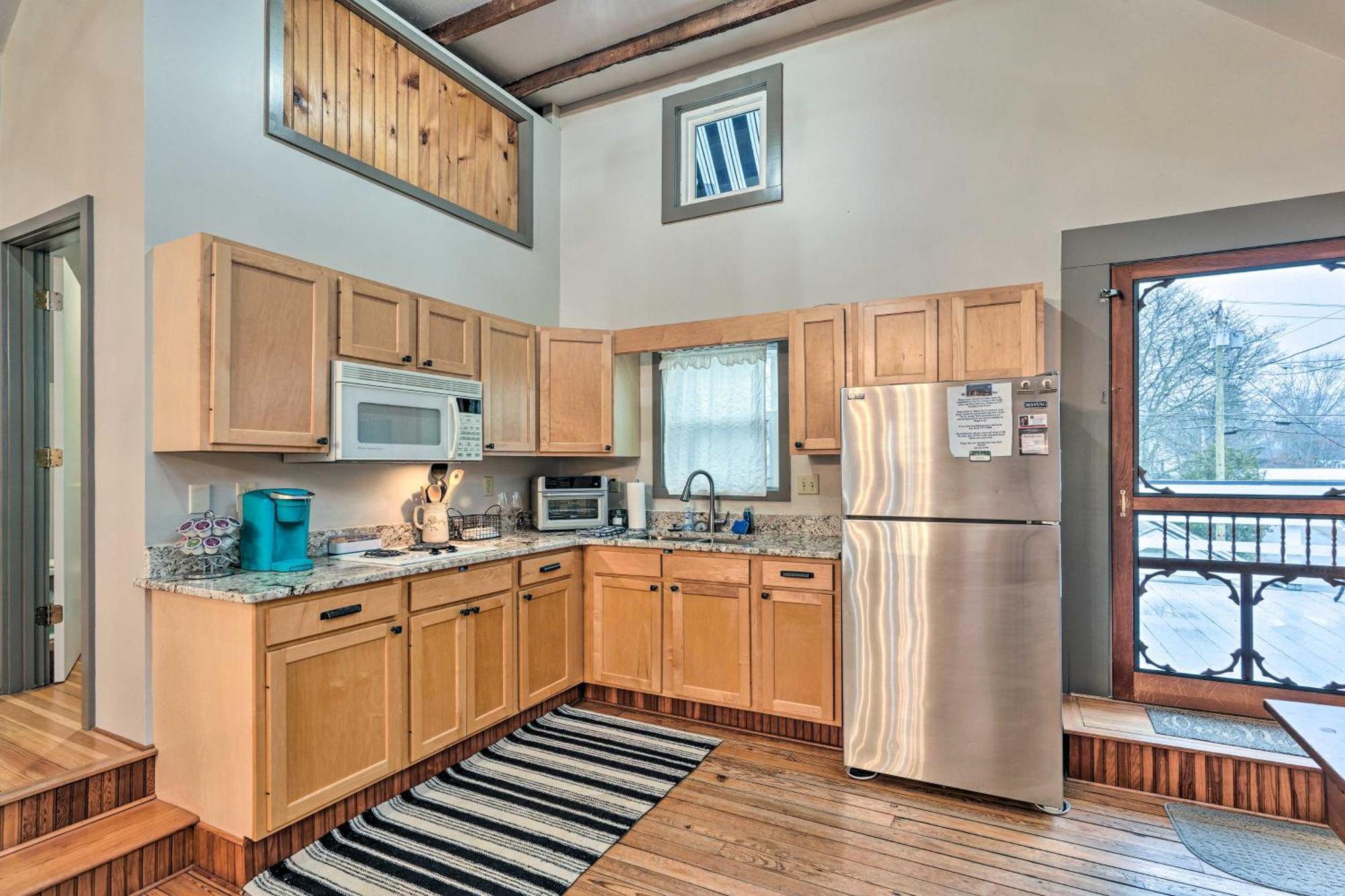 Pet-Friendly Loft Vacation Rental With Fire Pit! Bemus Point Exterior photo